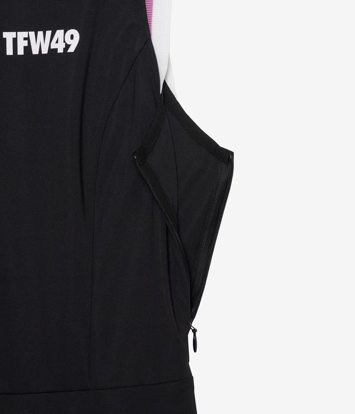 COLLAR LESS PLEAT ONEPIECE