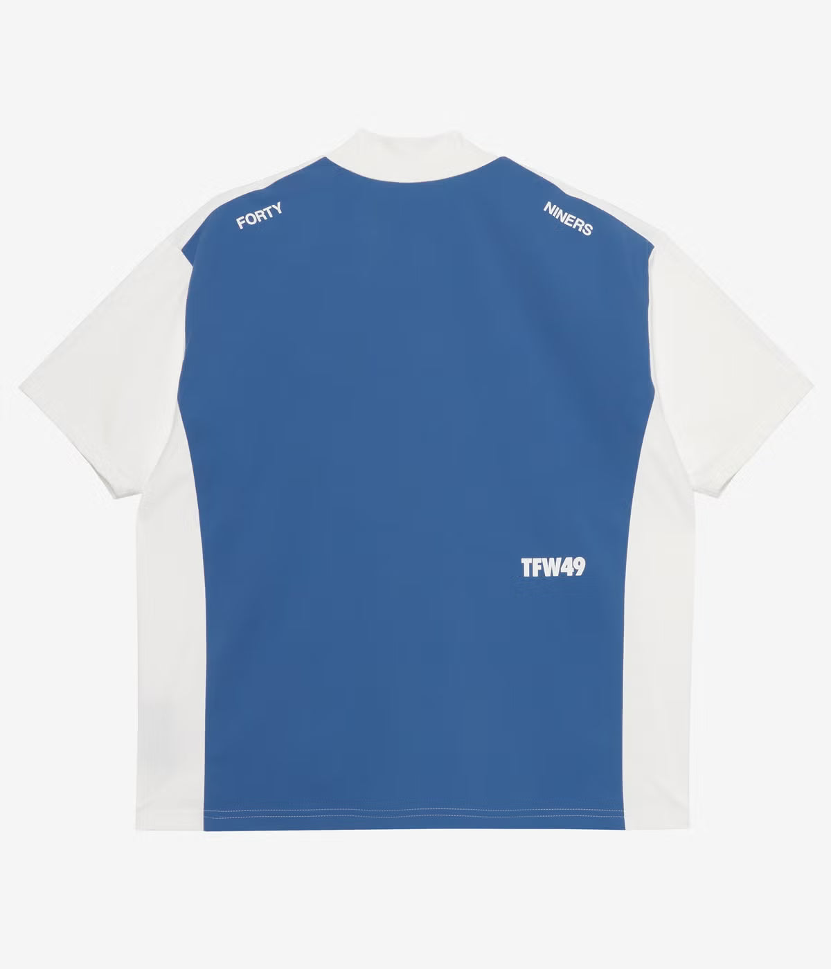 RELAX MOCK NECK TEE