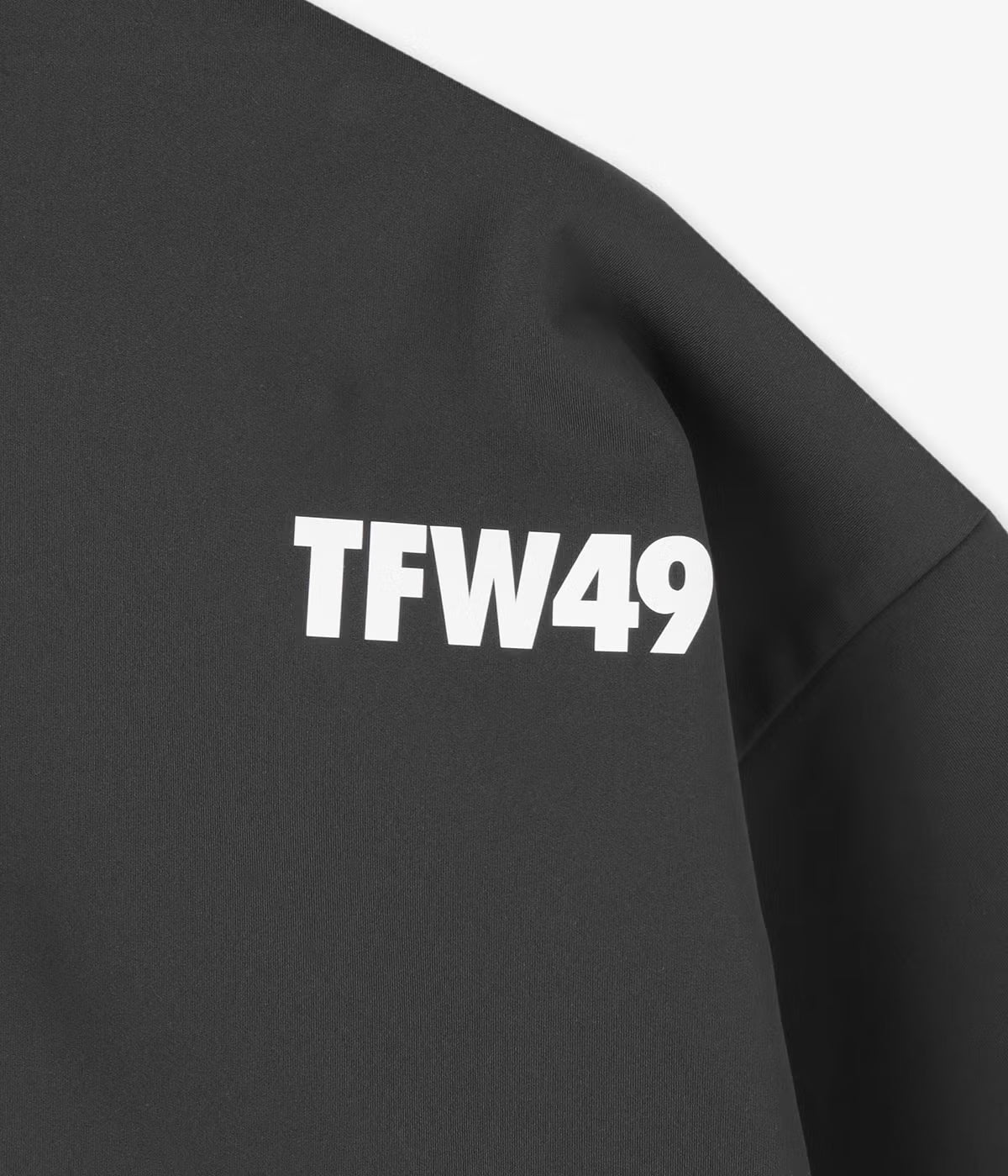 MOCKNECK T SHIRT