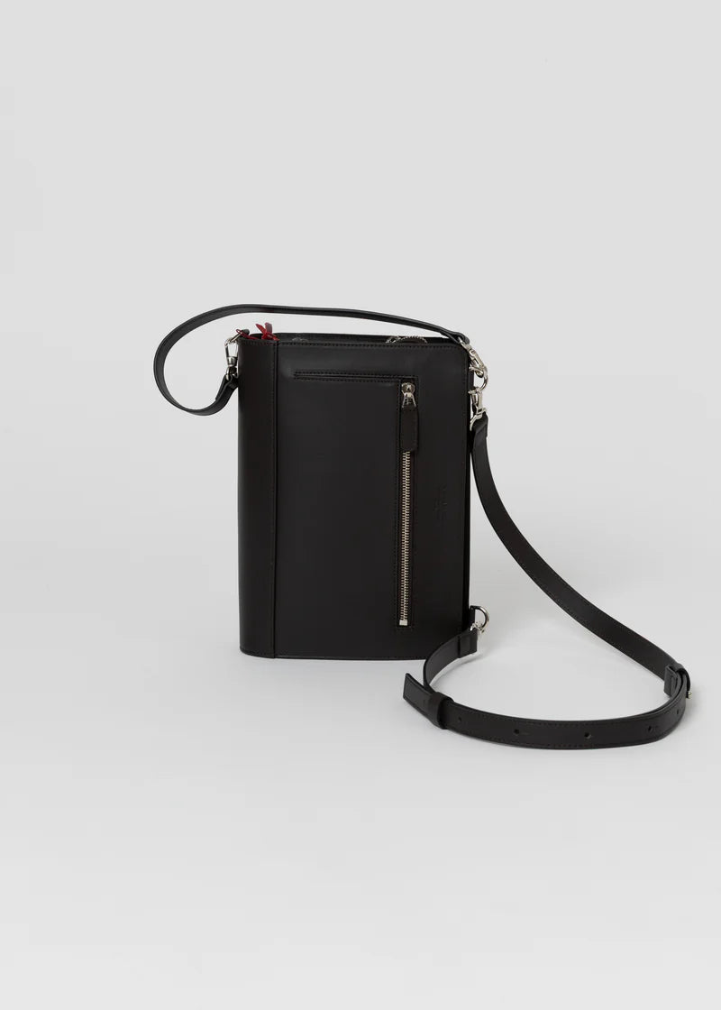 4WAY LEATHER VERTICAL BAG