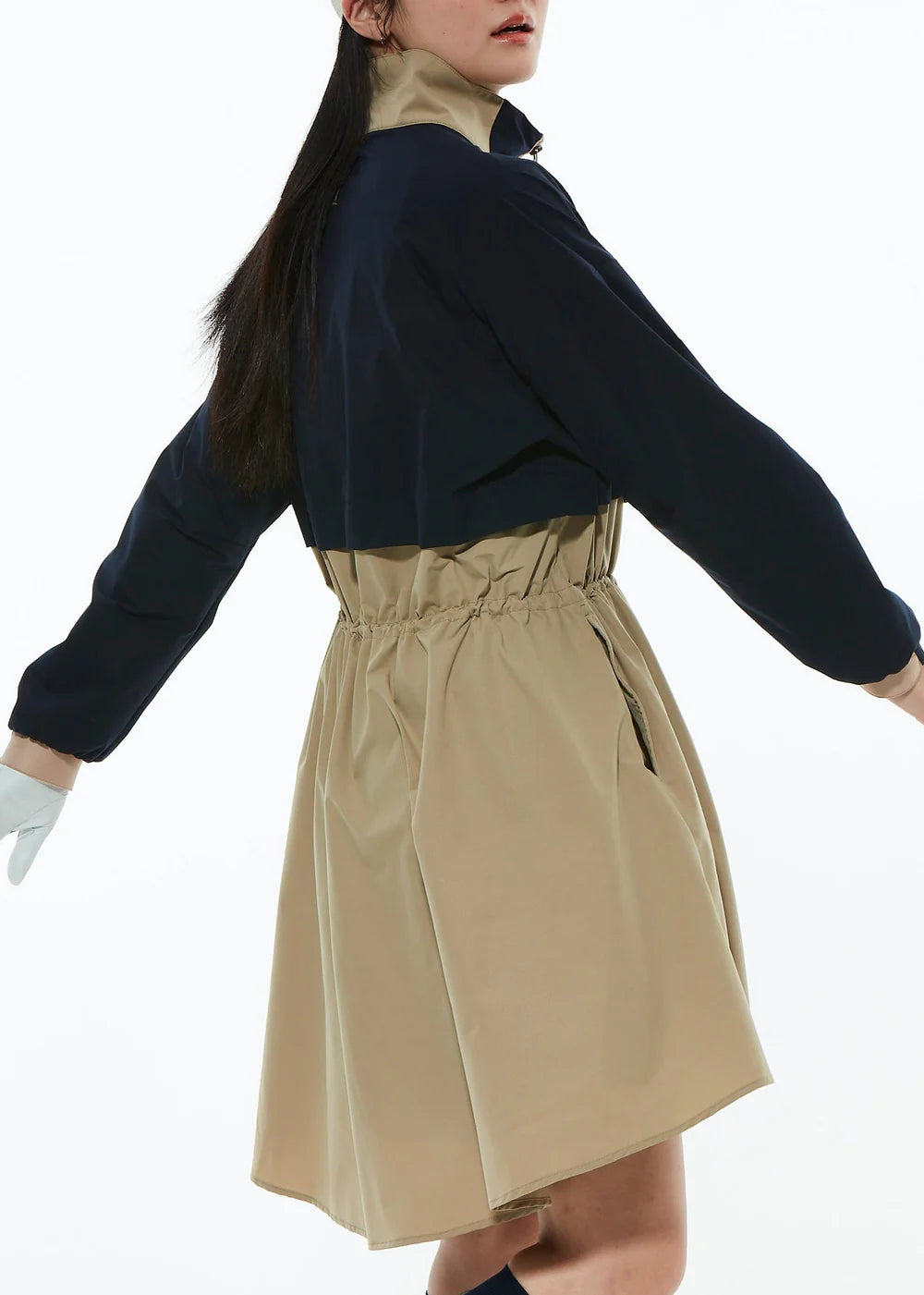 WINDPROOF ＆ PACKABLE ONE-PIECE COAT