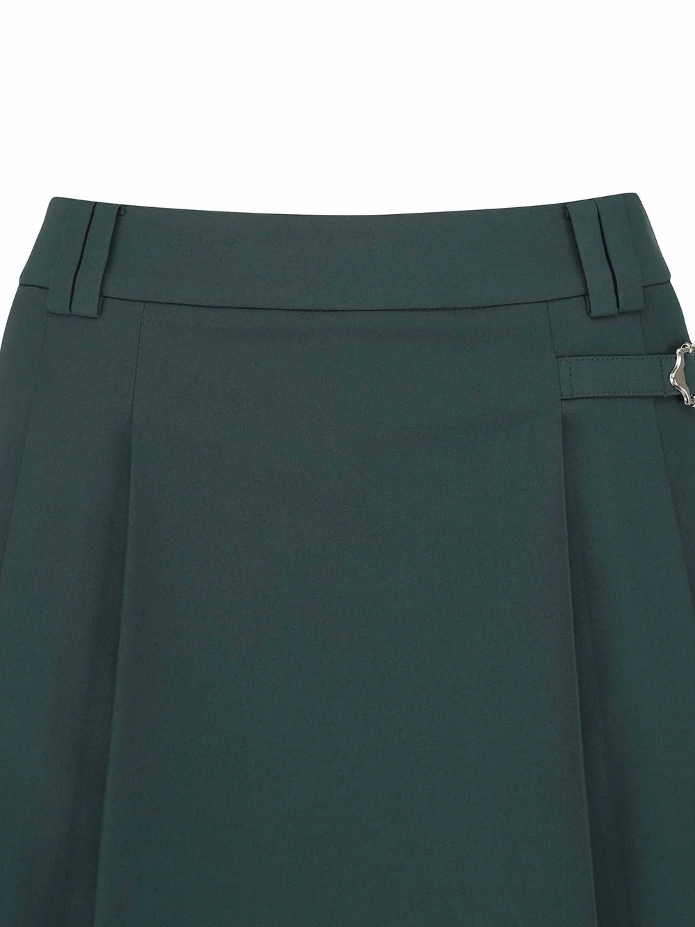 WOMEN SEASONAL PLEATS HALF PANTS