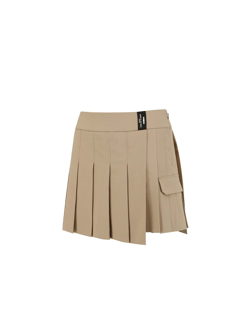 WOMEN OVER PLEATED HALF PANTS